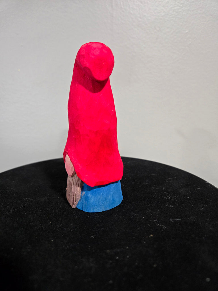 Red Hat Gnome - hand carved